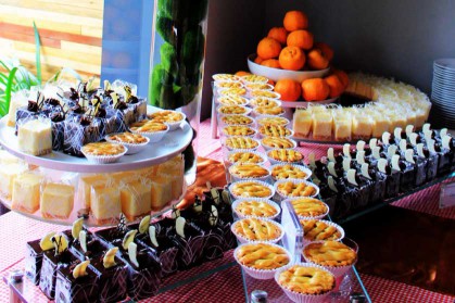 buffet-catering-service__O96p0H.jpg