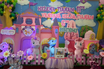 kids-birthday-party__TBnjXX.jpg