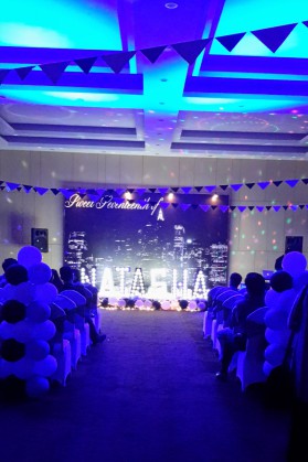 sweet-17th-party__N1Bqwu.jpg