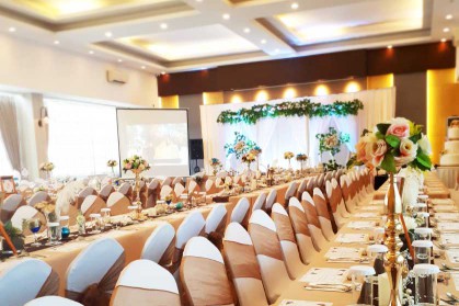 wedding-celebration__uH2XId.jpg
